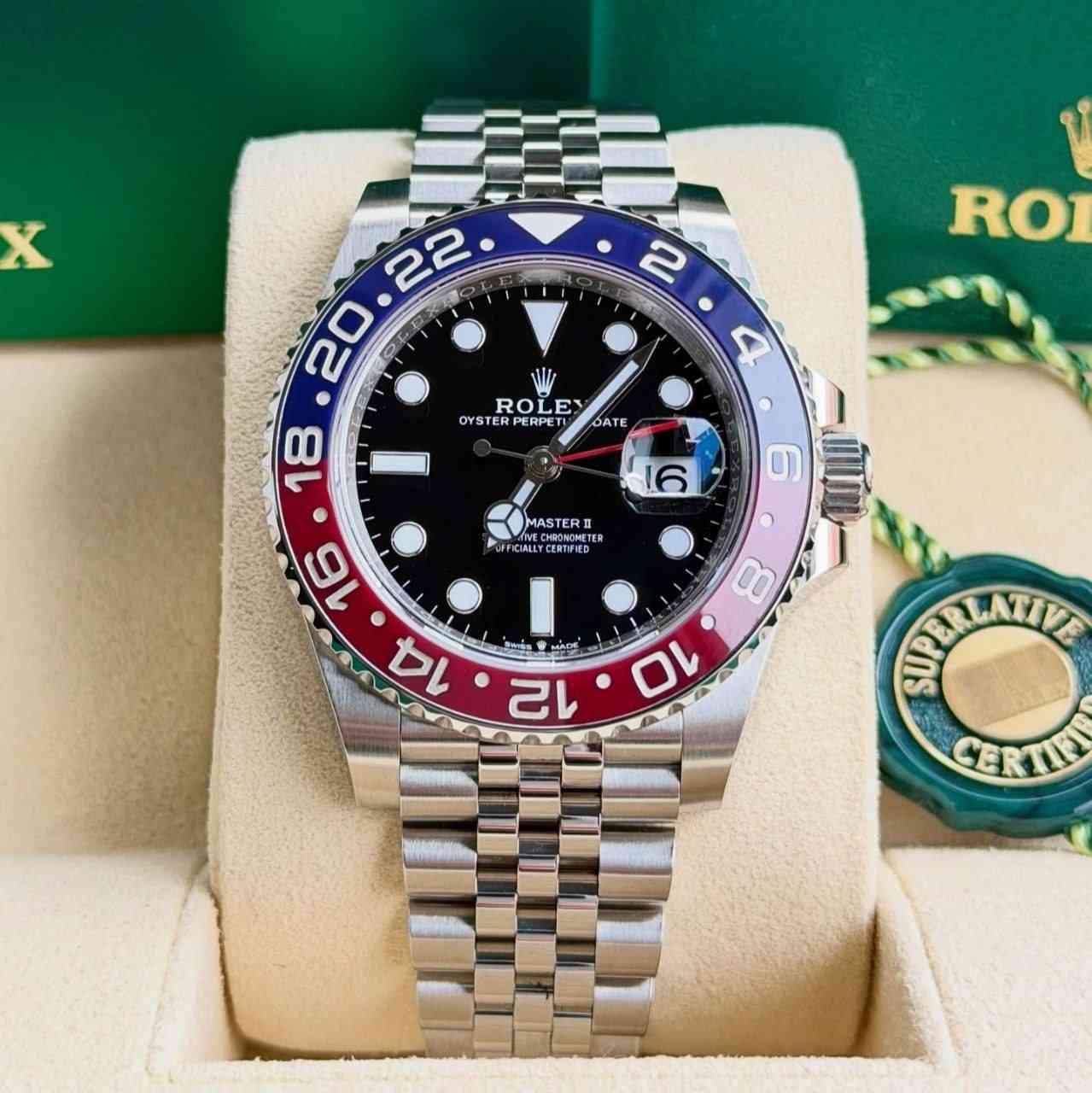 ROLEX GMT-MASTER II PEPSI