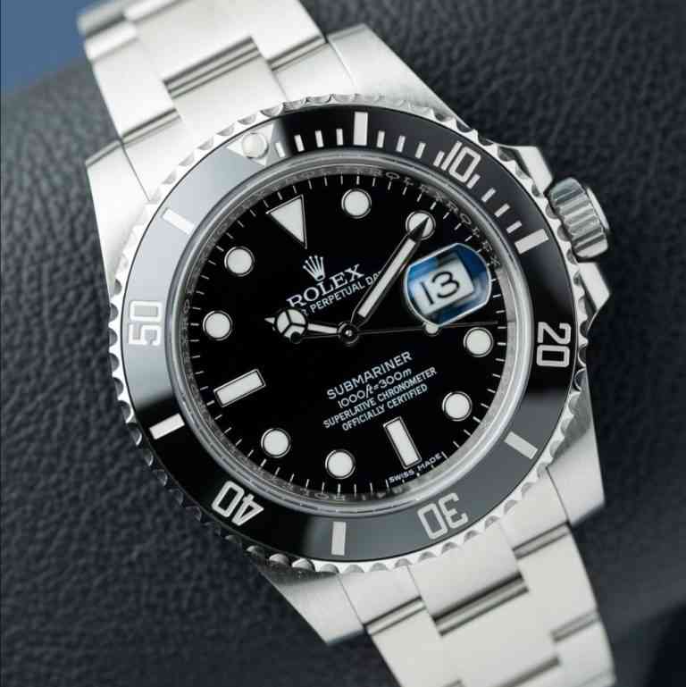 ROLEX SUBMARINER DATE OYSTERSTEEL BLACK